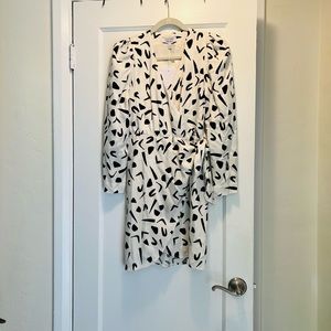 Print dress with front tie